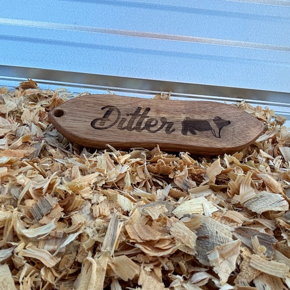 Custom pig brushes - Picture 3 of 3